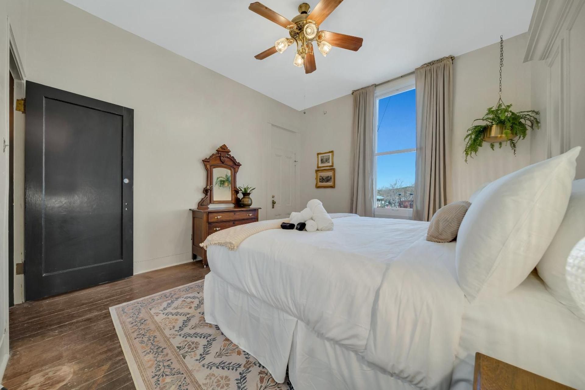 The Historic Grand Canyon Hotel Two-Bedroom Suite 11