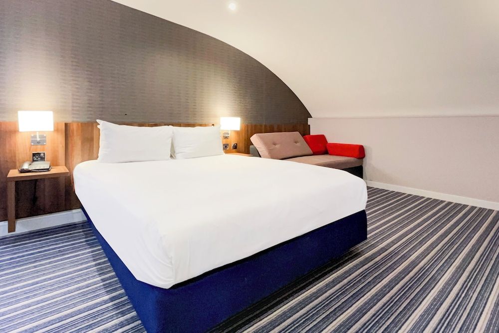 Basic Double Room (UA Double Wet Room)