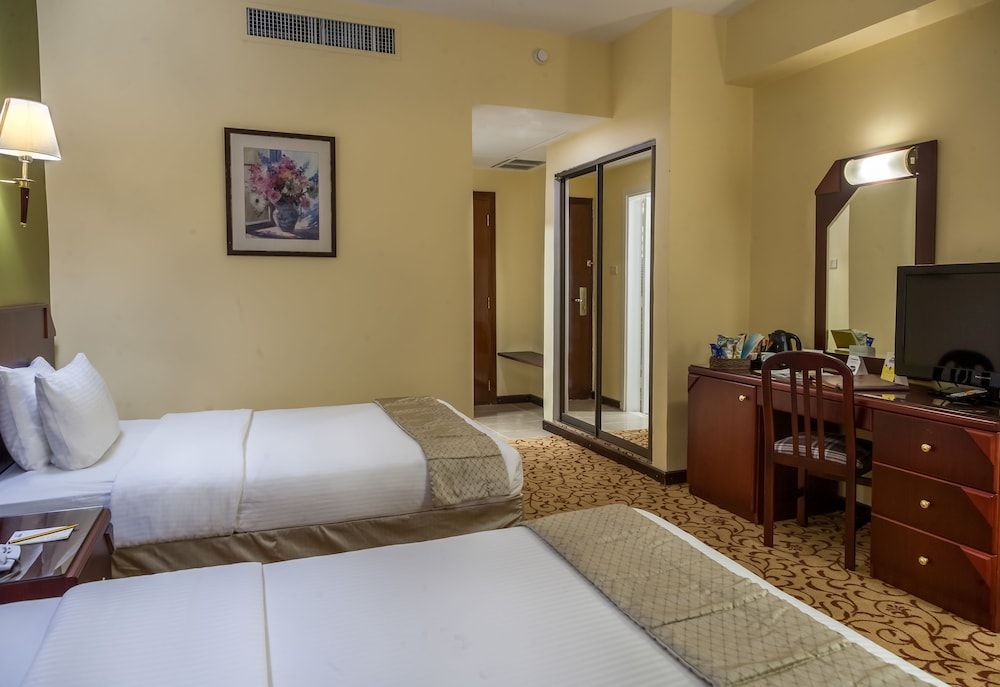 Days Inn by Wyndham Hotel Suites Amman Classic Room, 1 Twin Bed 3