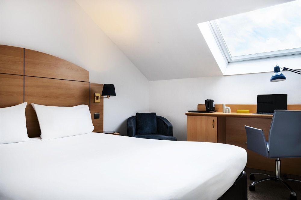 Standard Room, 1 Double Bed (Top Floor)