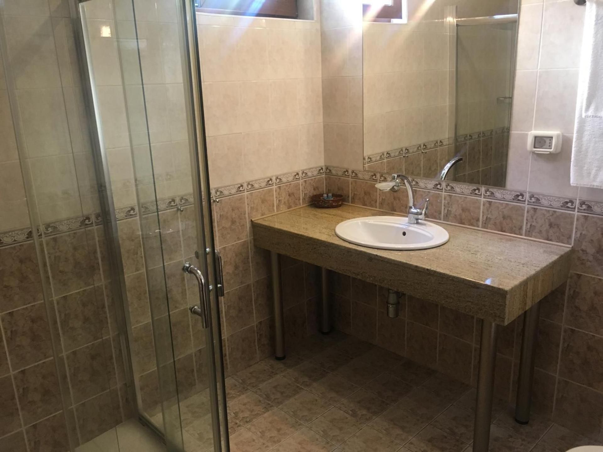 Large Single Room