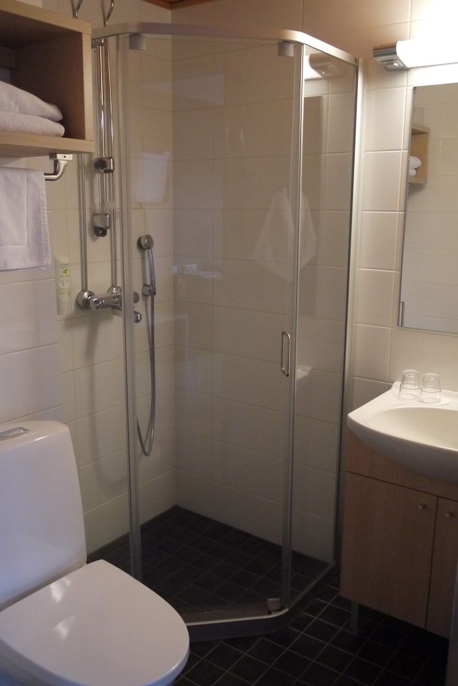 Lapland Hotels Riekonlinna Superior Twin Room 6