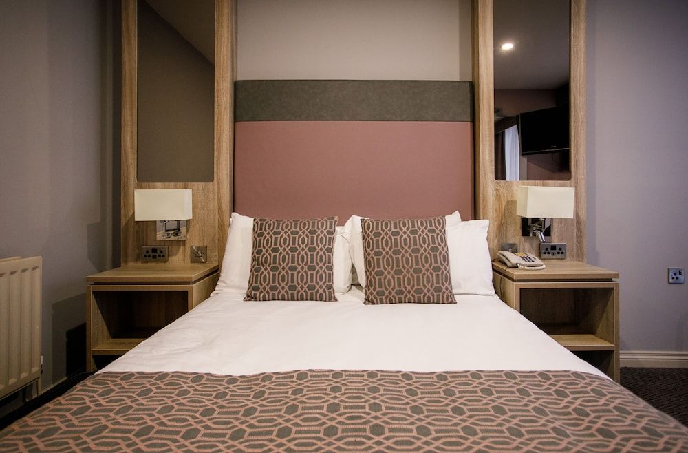 Mount Errigal Hotel Conference & Leisure Centre Classic Double Room