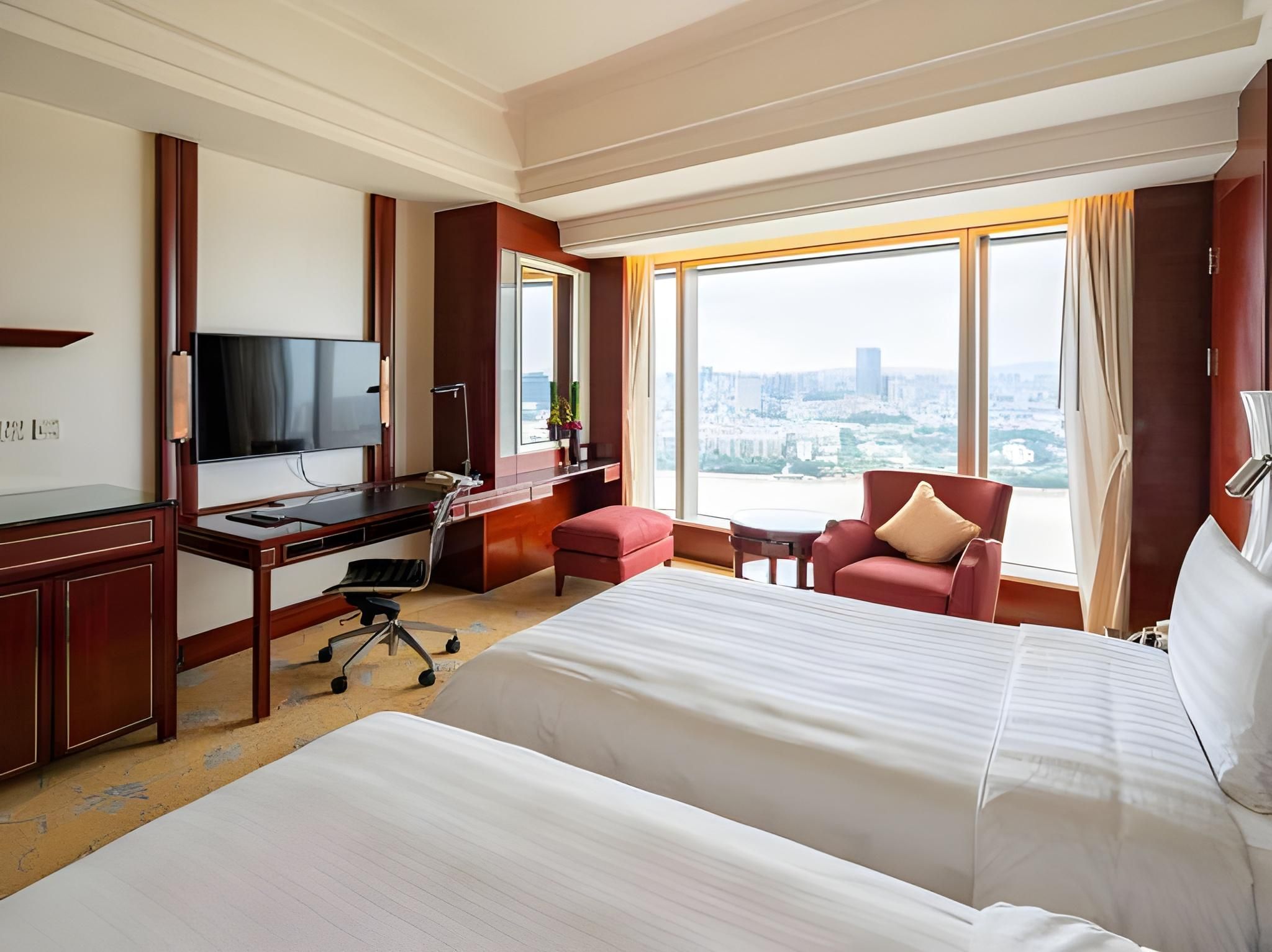 Premier Riverview Room 2 Twins