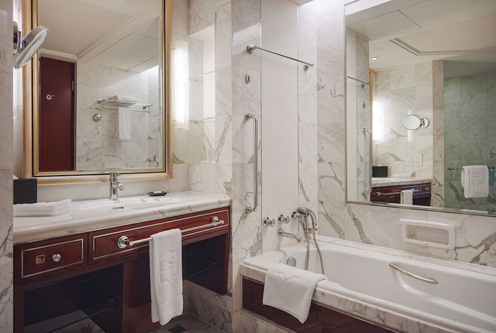 undefined Shangri-La Guangzhou 10