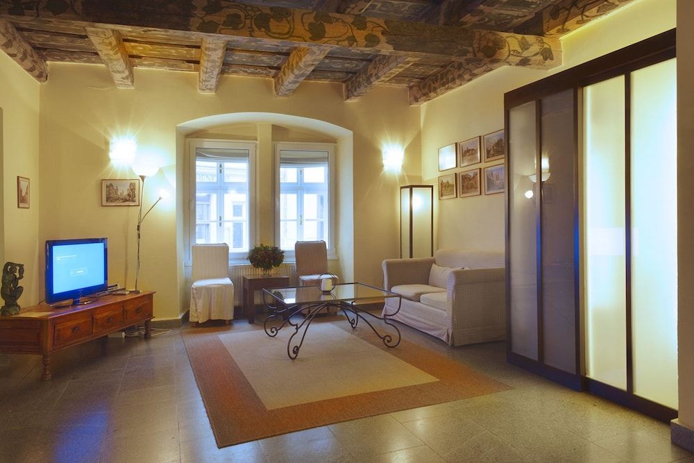 undefined Grand Hotel Praha 2