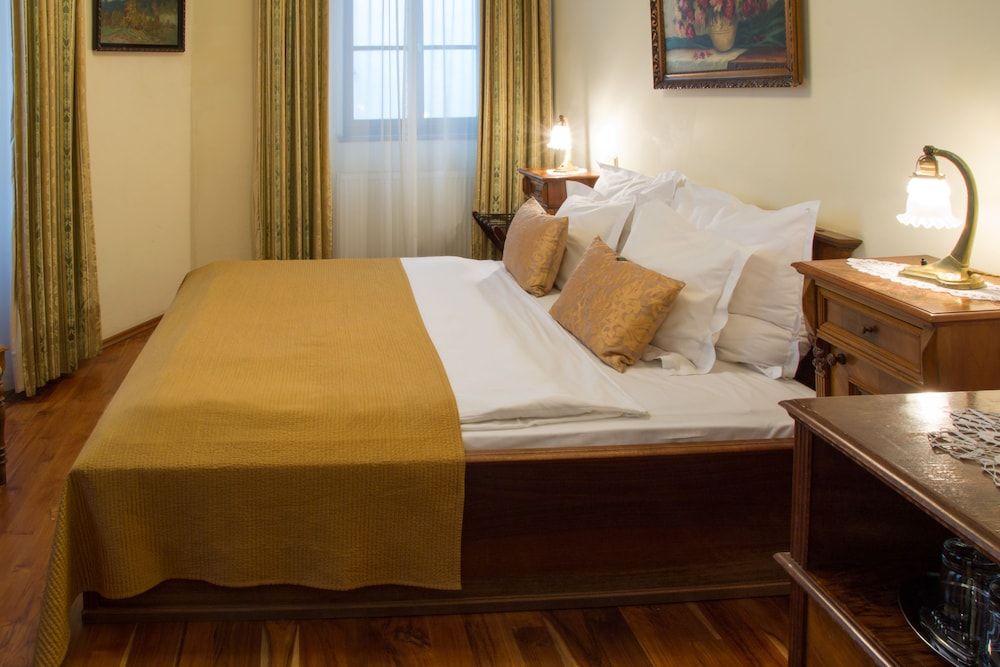 Grand Hotel Praha Superior Room 3