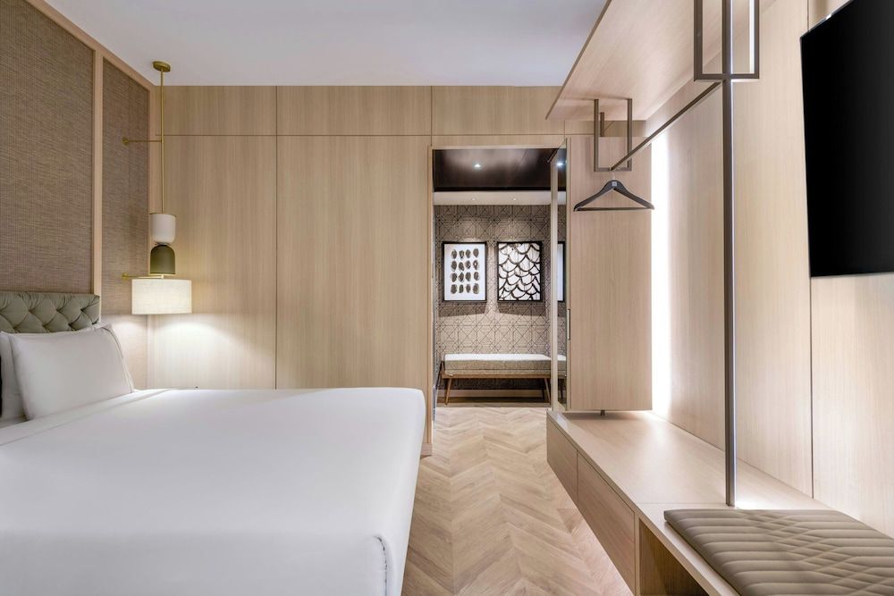 AC Hotel Milano by Marriott Standard Room, 2 Twin Beds, Non Smoking 8