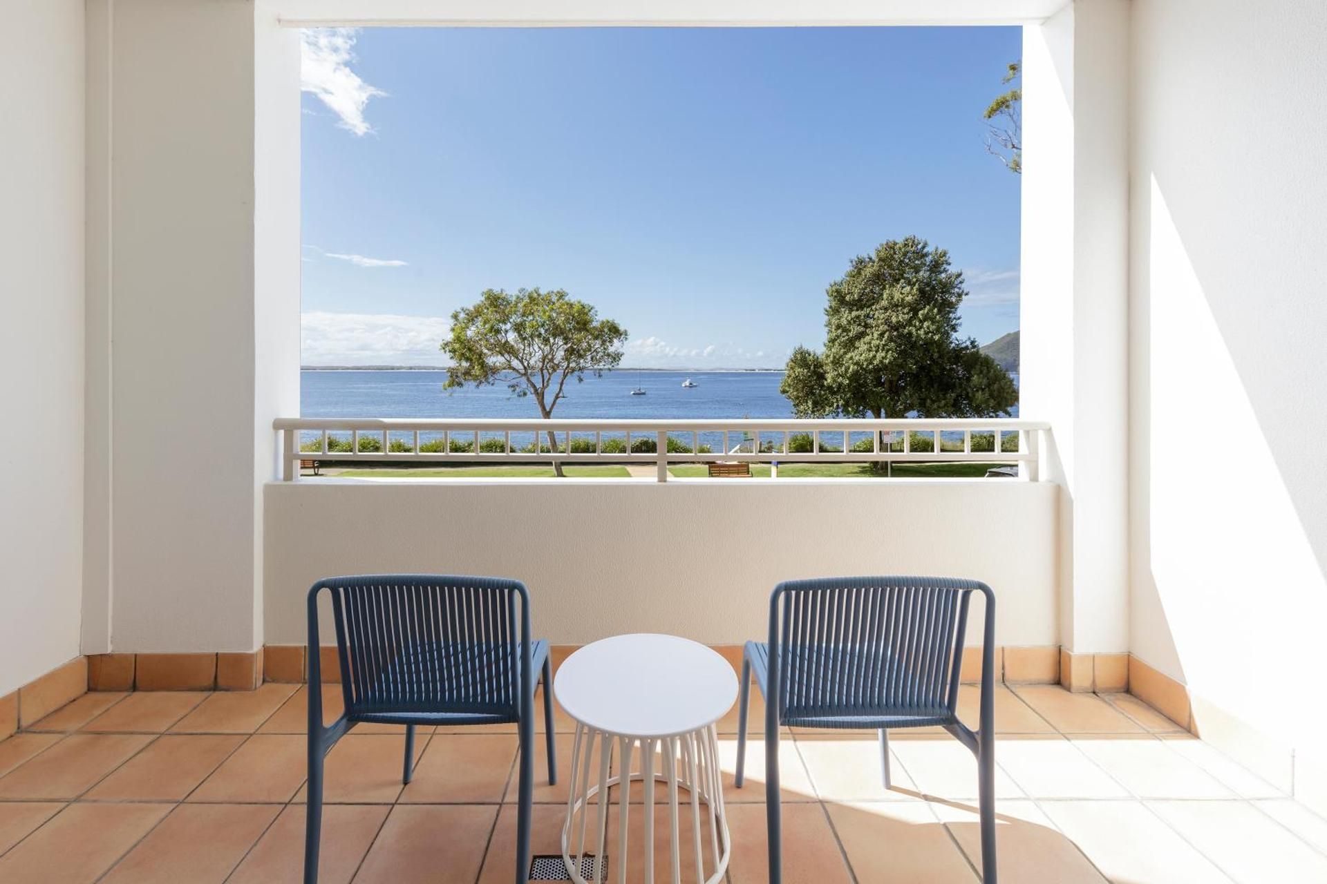 One Bedroom Spa Beachfront