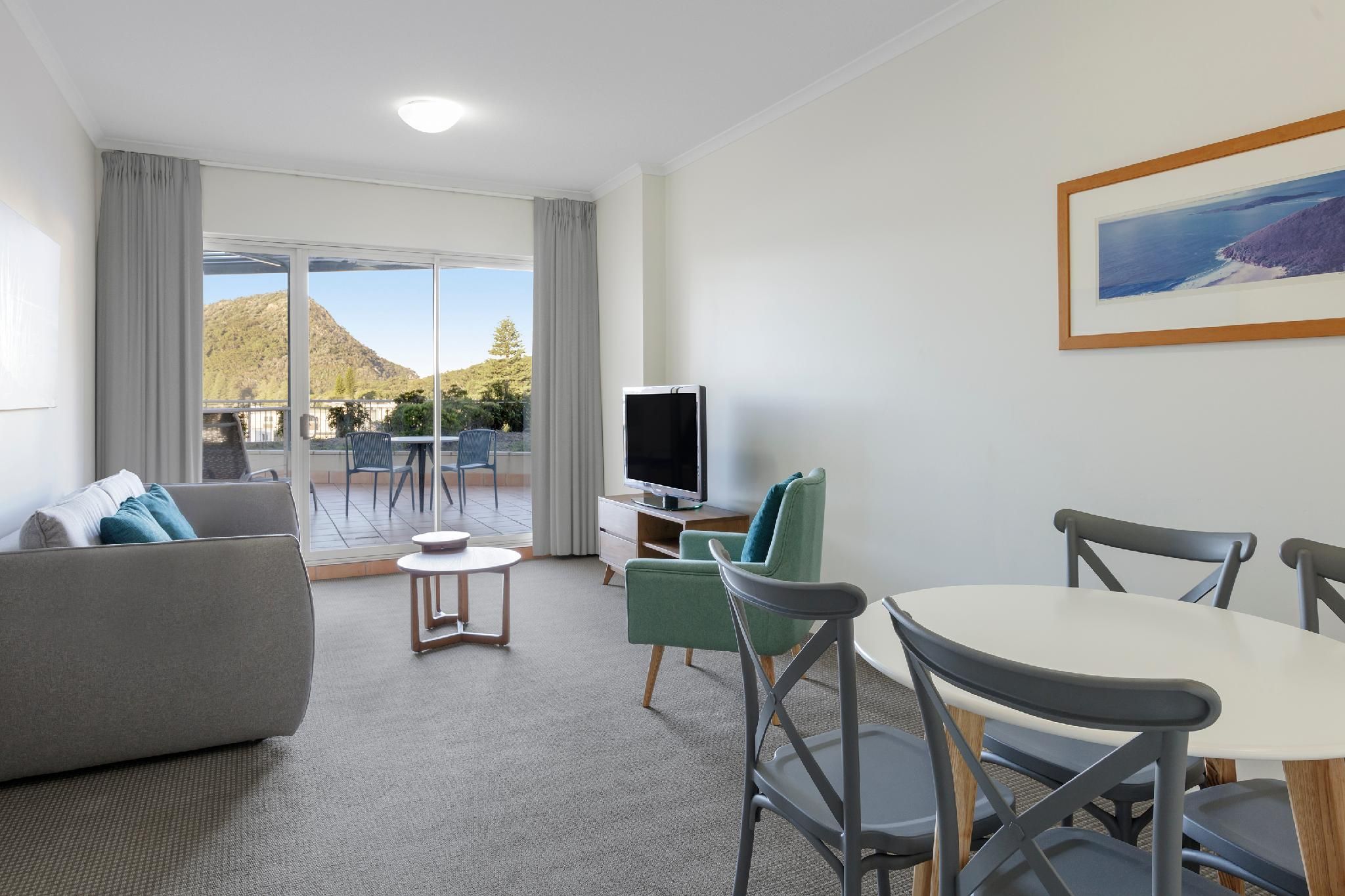 1 Bedroom Deluxe Waterview
