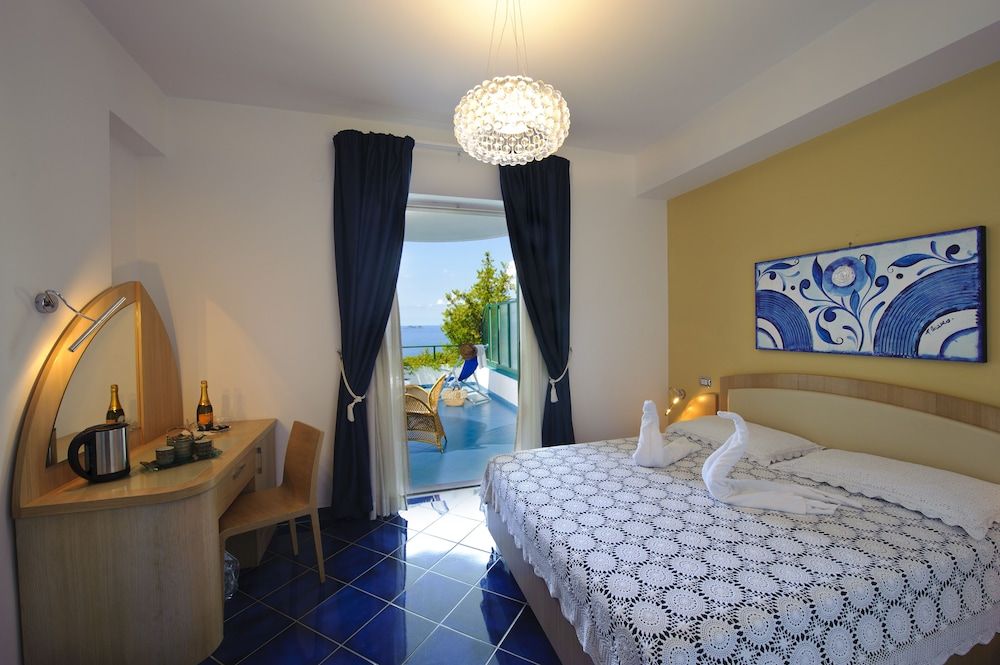 Deluxe Double Room, Terrace, Sea View