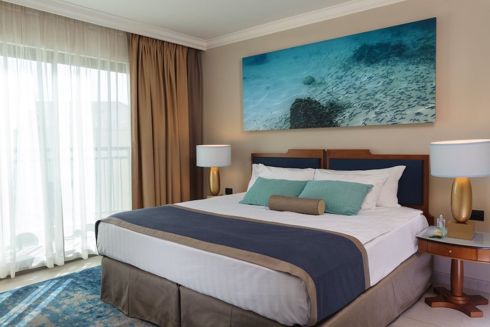 U Magic Palace Hotel Superior Room, Pool View