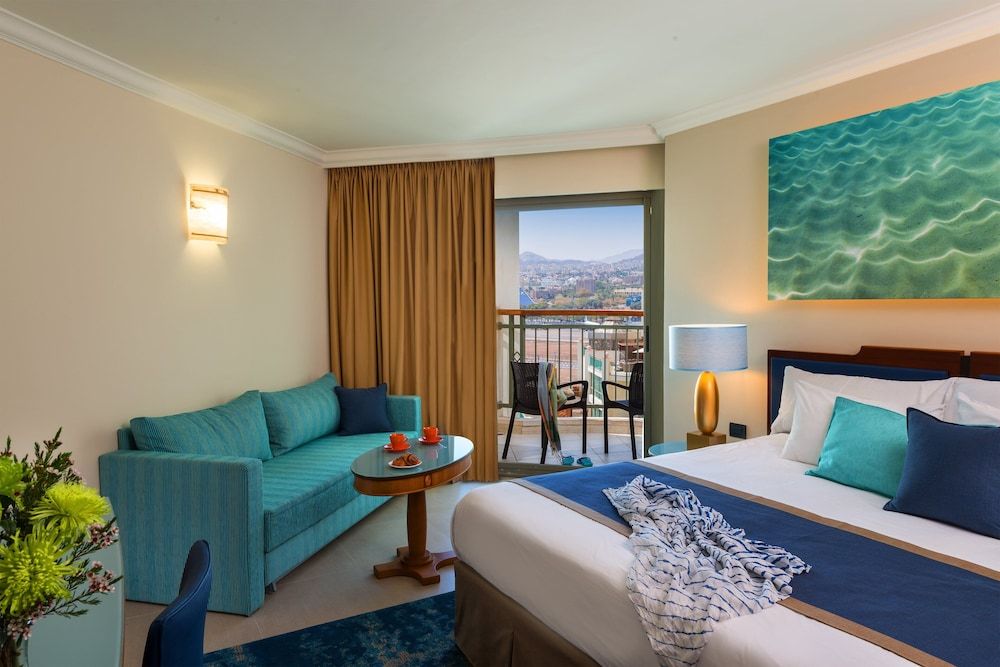 U Magic Palace Hotel Superior Room, Balcony, Pool View 3