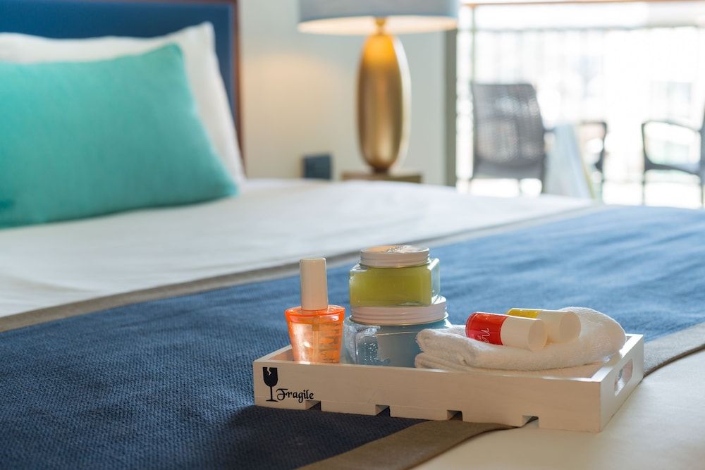 U Magic Palace Hotel Superior Room, Balcony, Pool View 4