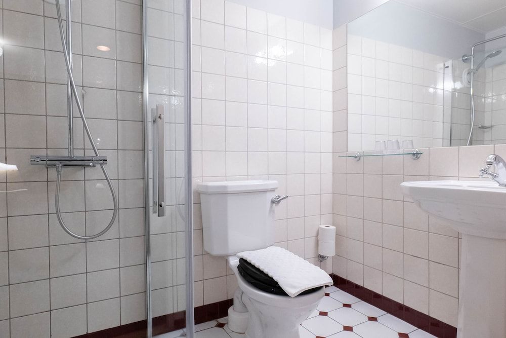 ProfilHotels Opera Classic Room 6