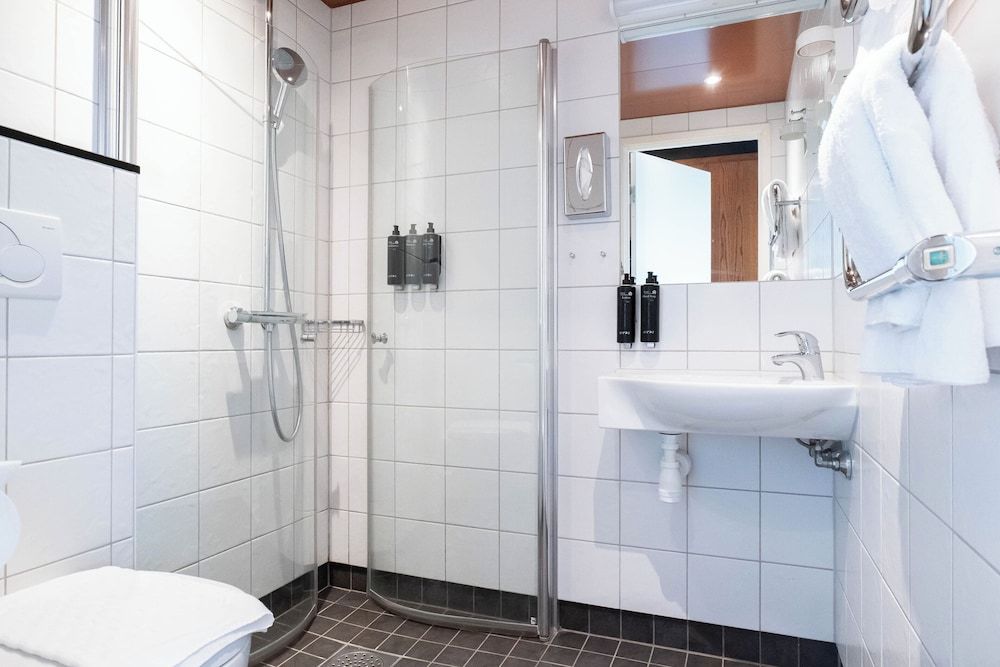 undefined ProfilHotels Opera 9