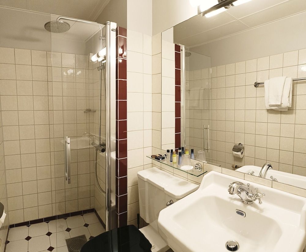 ProfilHotels Opera Classic Room 5