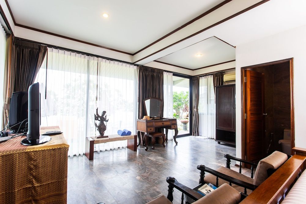 Rajapruek Samui Resort Beachfront Bungalow 17