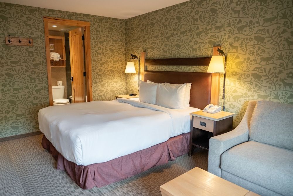 The Fox Hotel and Suites Standard Room