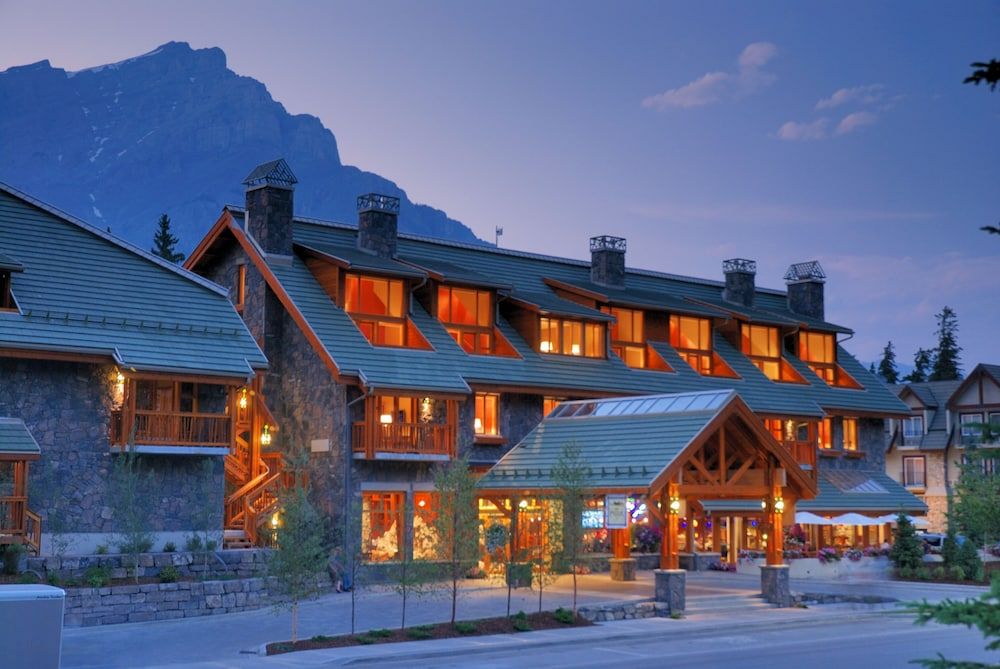undefined The Fox Hotel and Suites 10