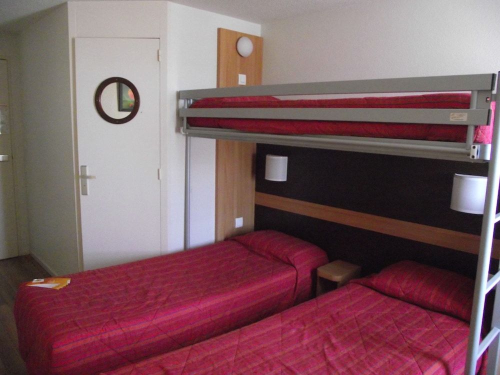 Standard Room, 3 Twin Beds