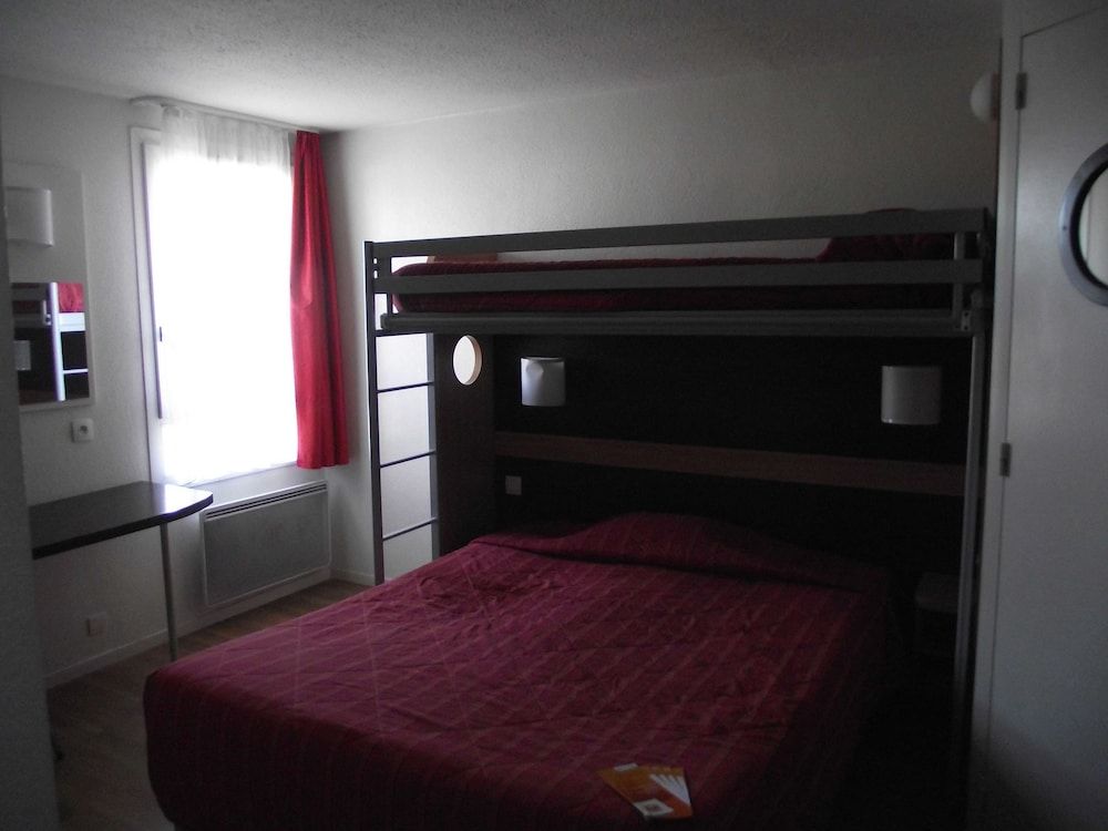 Standard Room, Multiple Beds