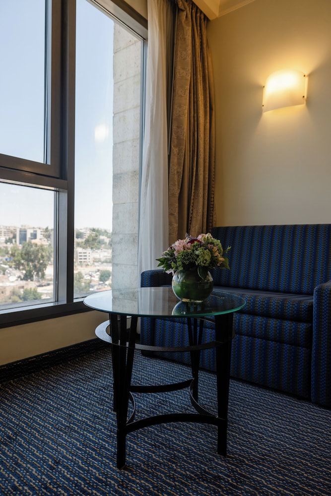 Grand Court Jerusalem Standard Room 7