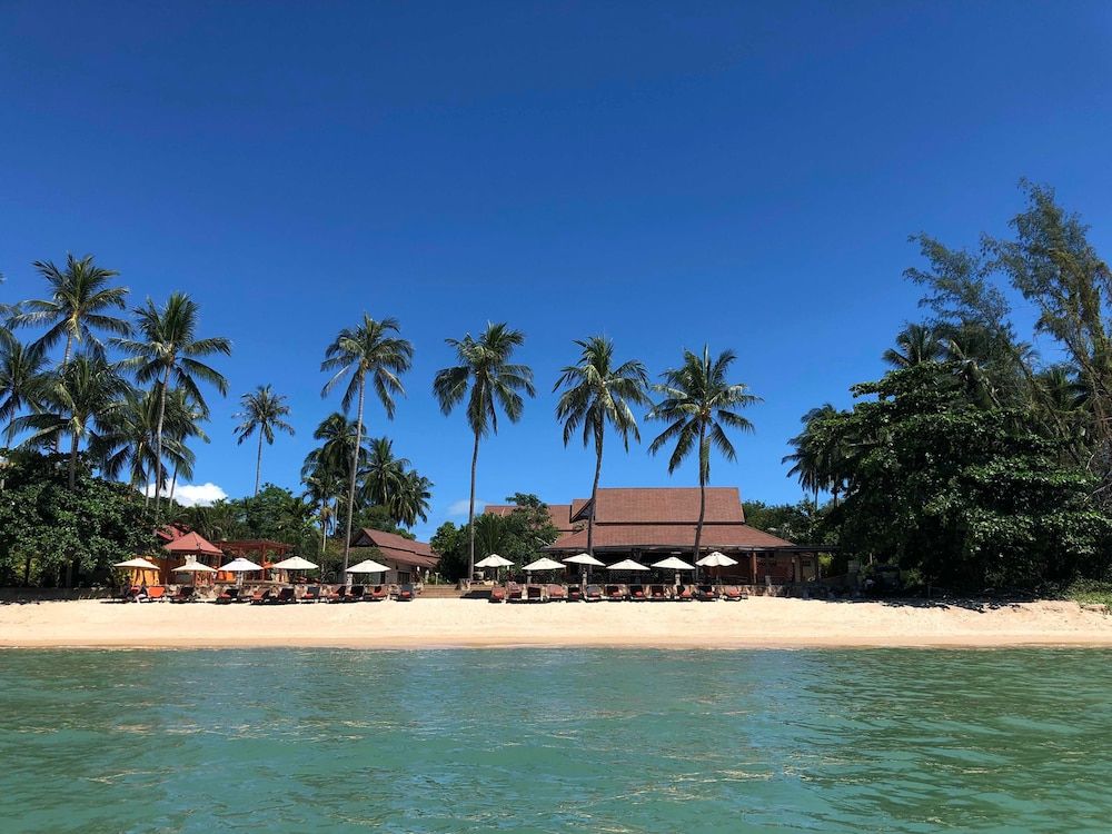 undefined Kanok Buri Resort