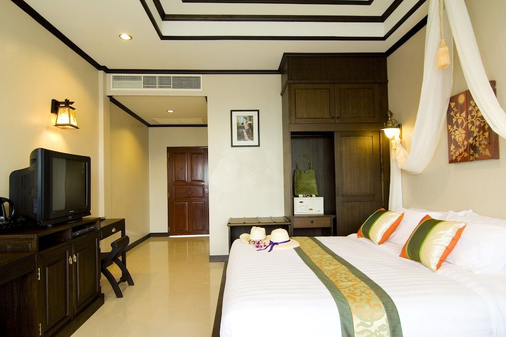 Kanok Buri Resort Balcony Room 3
