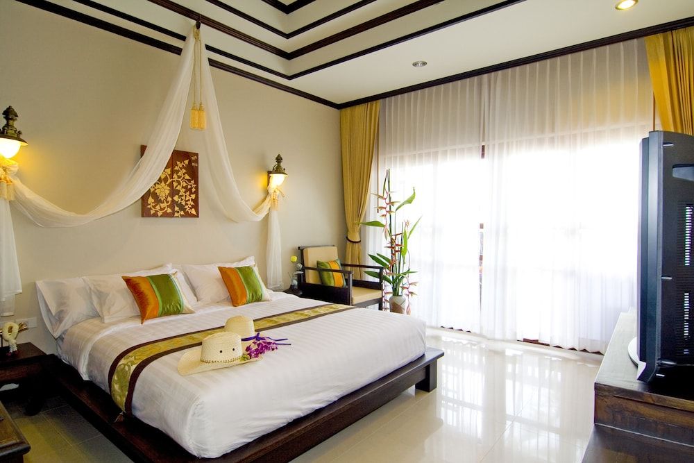 Kanok Buri Resort Balcony Room 2