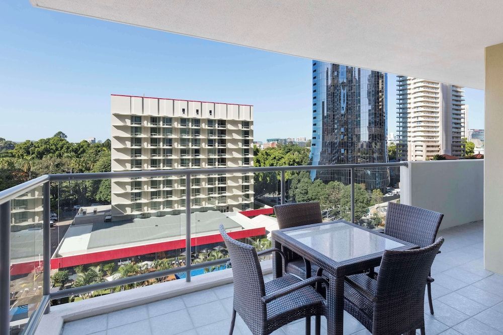 Oaks Brisbane on Margaret Suites Apartment, 2 Bedroom 5