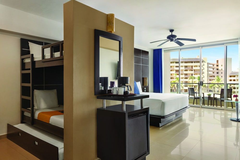 Family Suite King