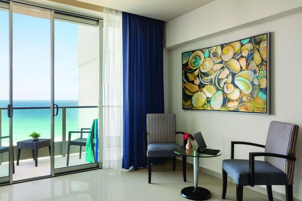 Seadust Cancún All Inclusive Family Resort Standard Suite King 6