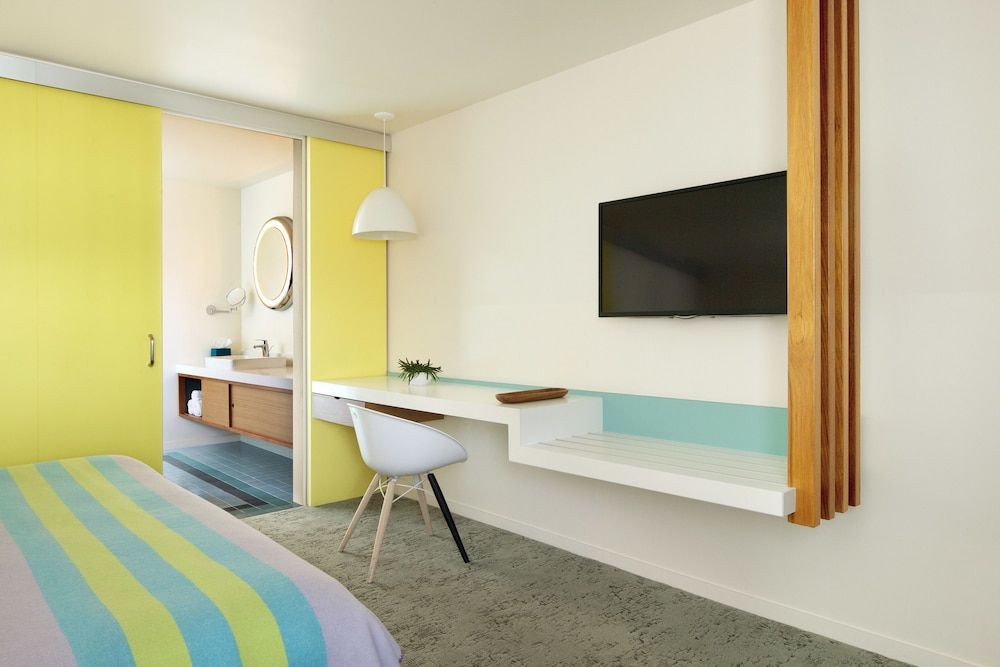 undefined Beverly Laurel Hotel at West Hollywood 4