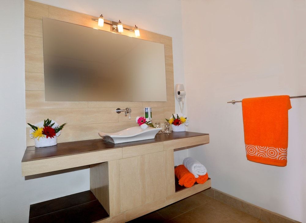 Villas Playa Samara Beach Front Resort Garden View Junior Suite 2 Double Beds 2