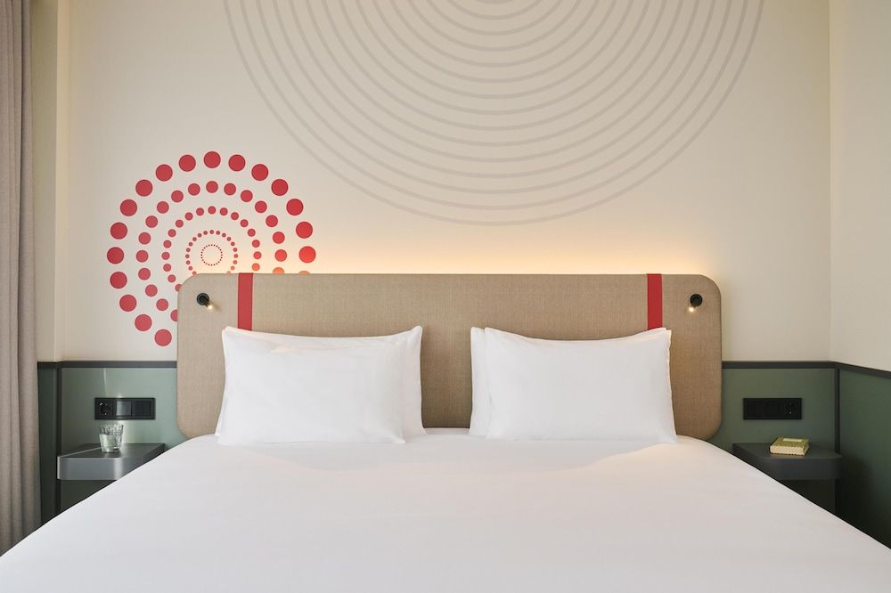 undefined iStay by NH Berlin City Ost Hotel 5