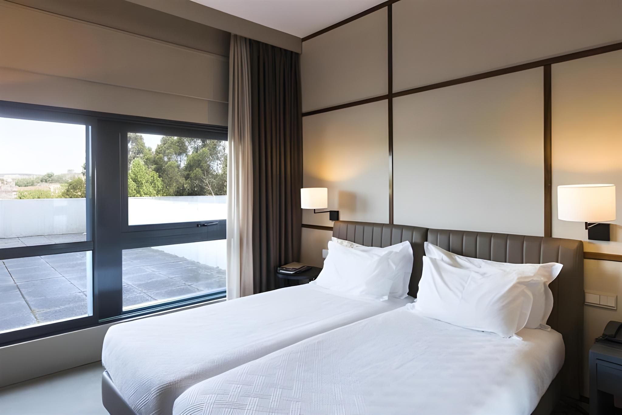 Hotel de Guimarães Single Room 2