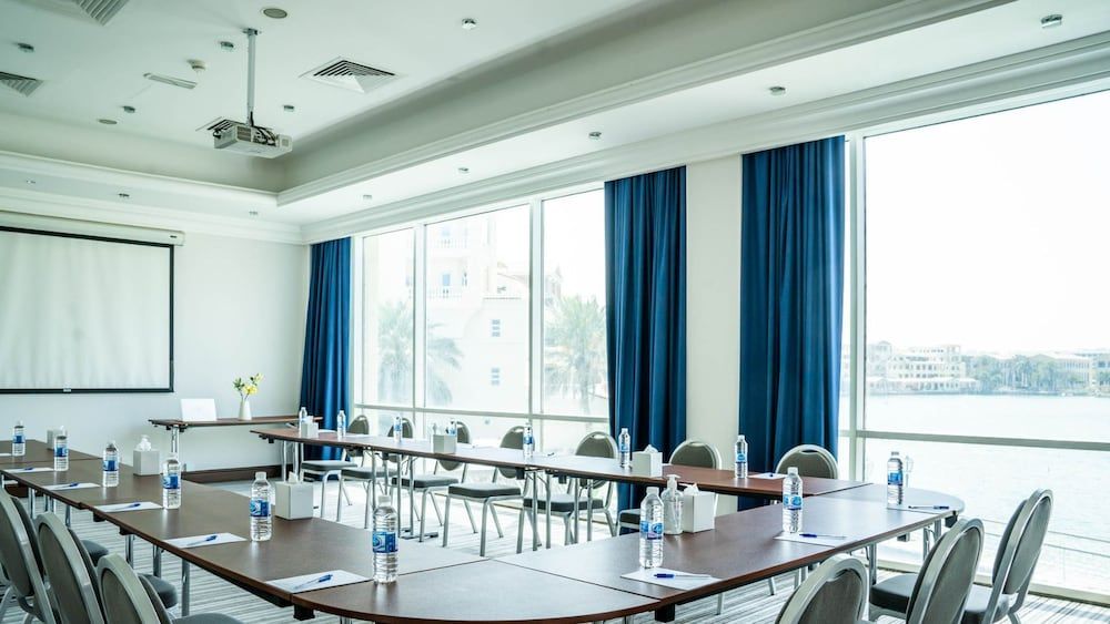 undefined Millennium Lakeview Residence 10