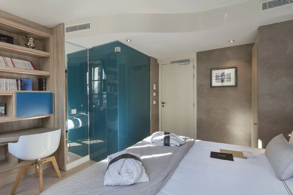 Hotel de Lille Executive Double Room 4