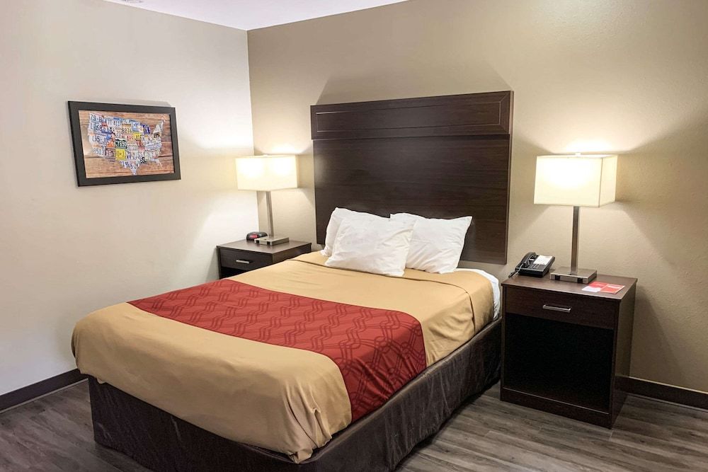 Standard Room, 1 Queen Bed, Non Smoking