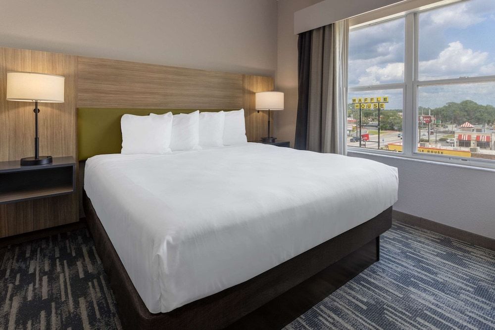 Suite, 1 Bedroom, Accessible (NonSmoking )