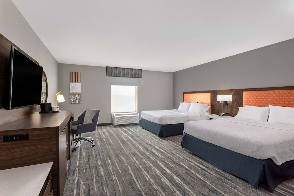 Two Queen Beds, Non-Smoking, Accessible
