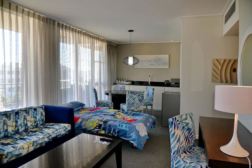 undefined Lagoon Beach Hotel & Spa 10