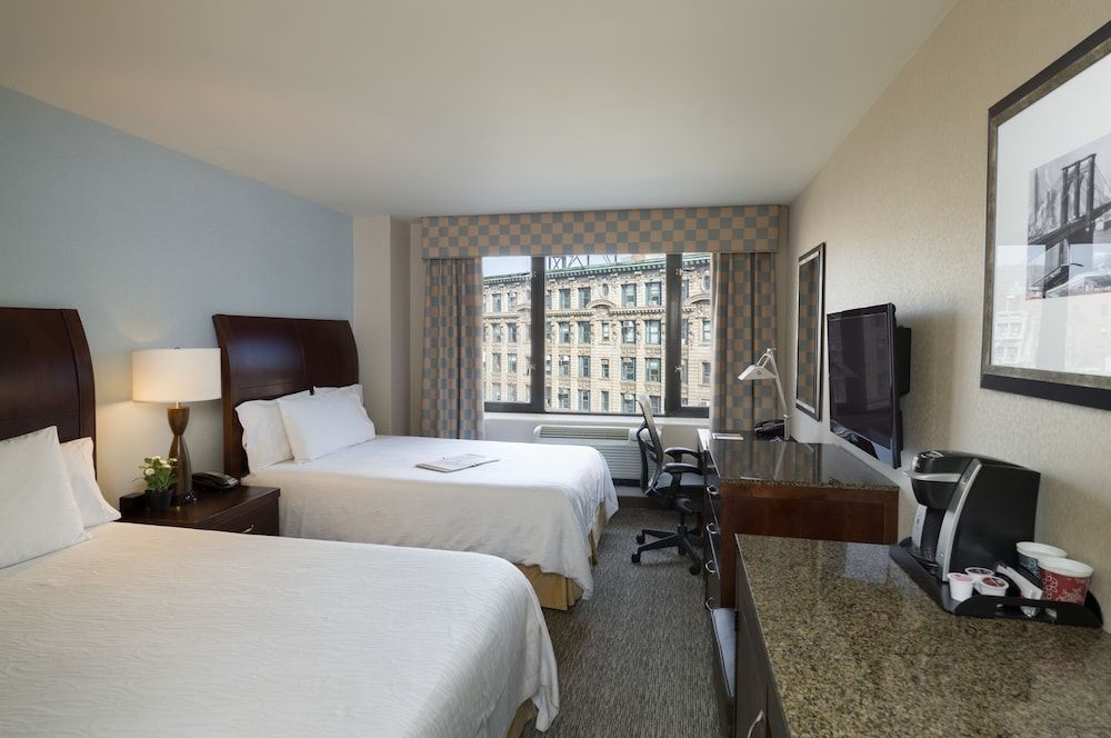 undefined Hilton Garden Inn New York/Tribeca 8