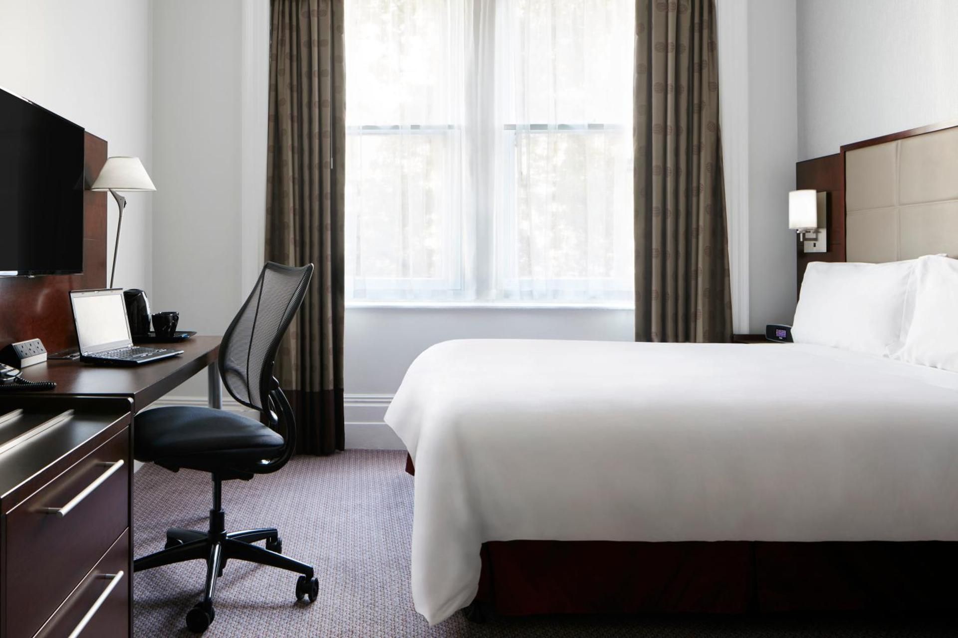 undefined The Grand at Trafalgar Square 6