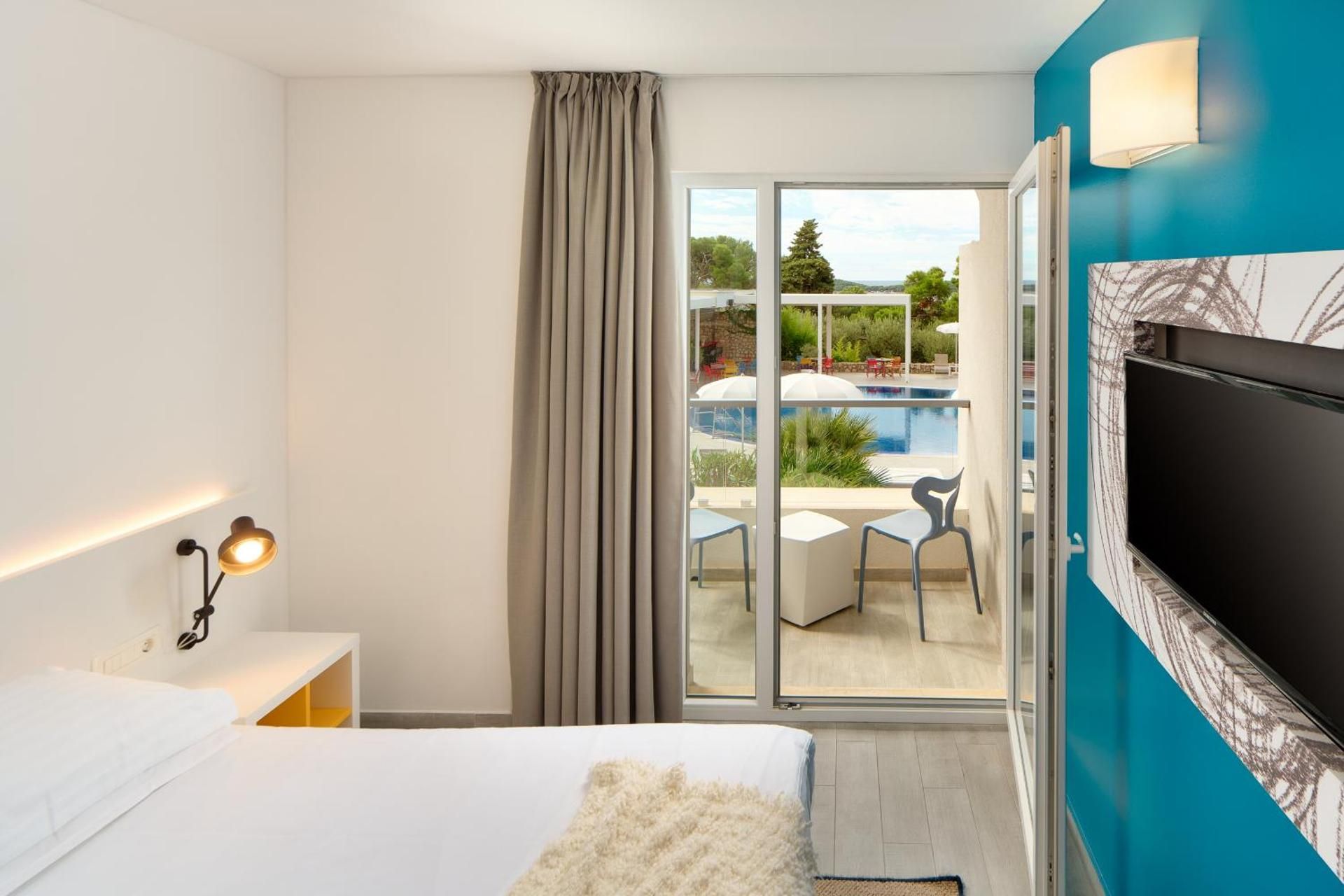 Superior Double Room with Balcony