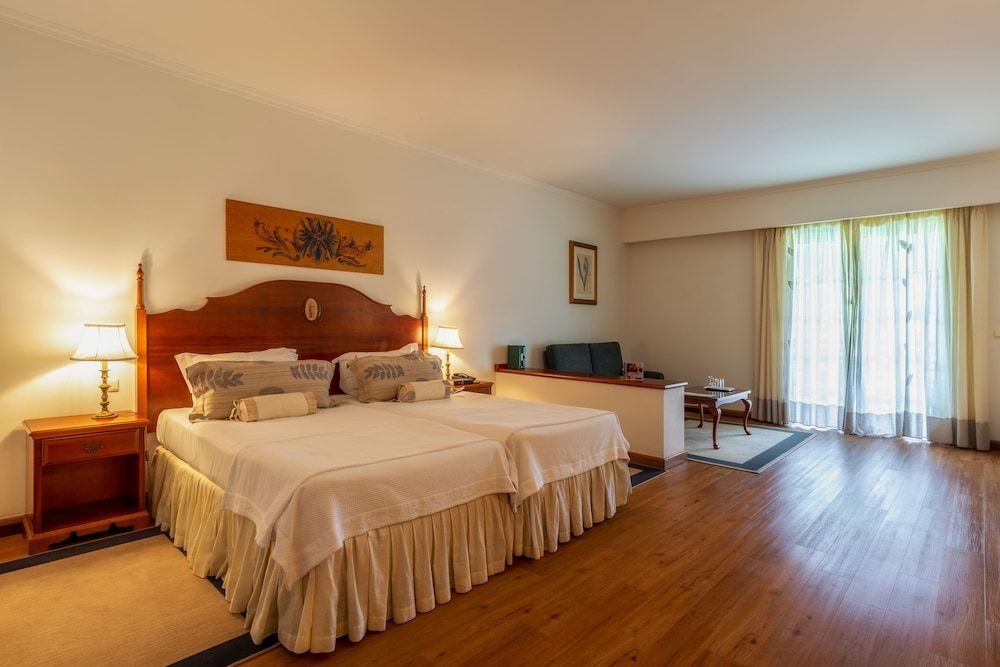 Junior Suite, Balcony, Garden View