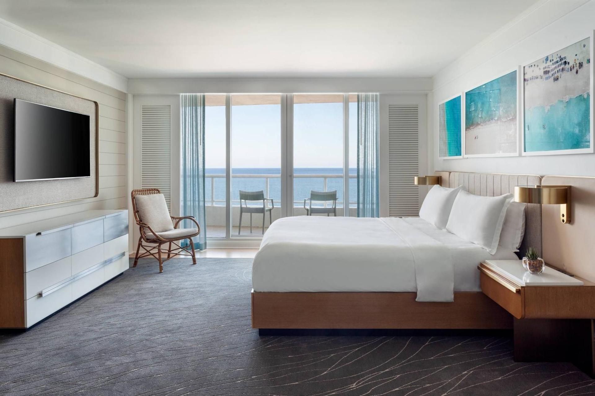 Oceanfront One-Bedroom King Suite with Sofa Bed and Balcony - Mobility Accessible with Roll-In Shower