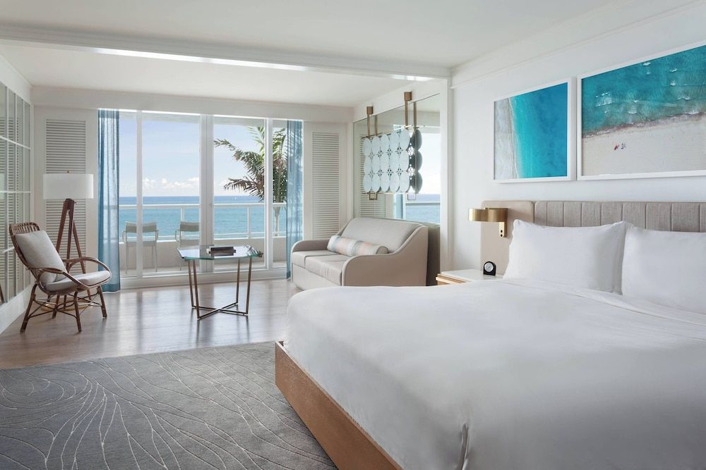 Suite, 1 Bedroom, Balcony, Oceanfront (Mobility Accessible, Roll-in Shower)
