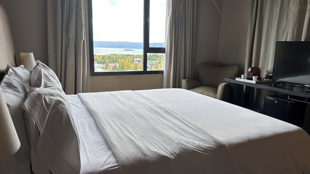 Suite, 1 Queen Bed